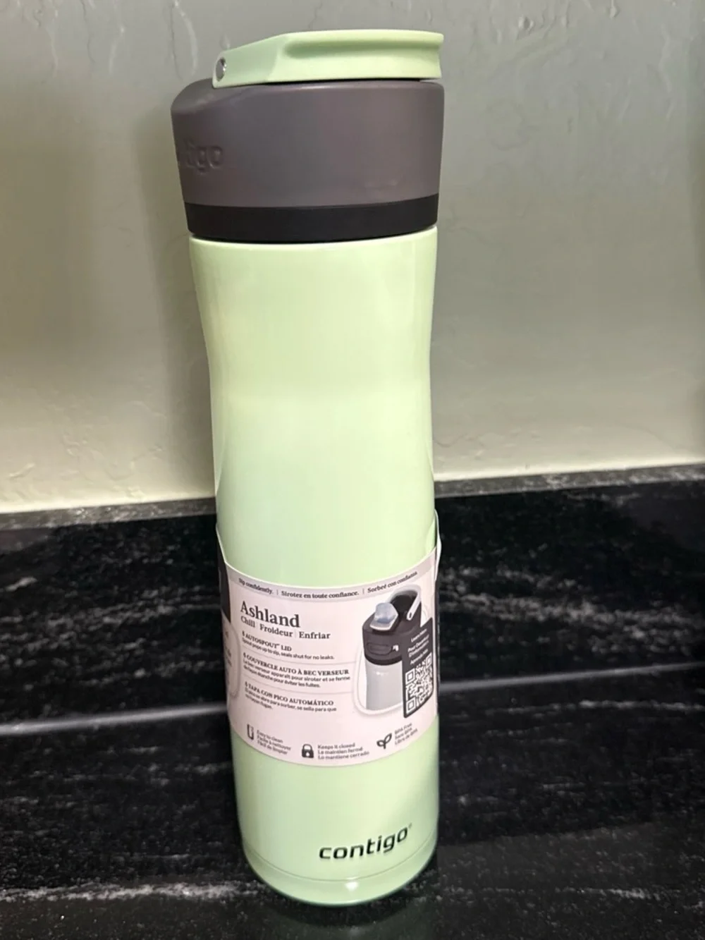 Contigo Autoseal Chill 24oz cucumber water bottle #outdoors #hiking new